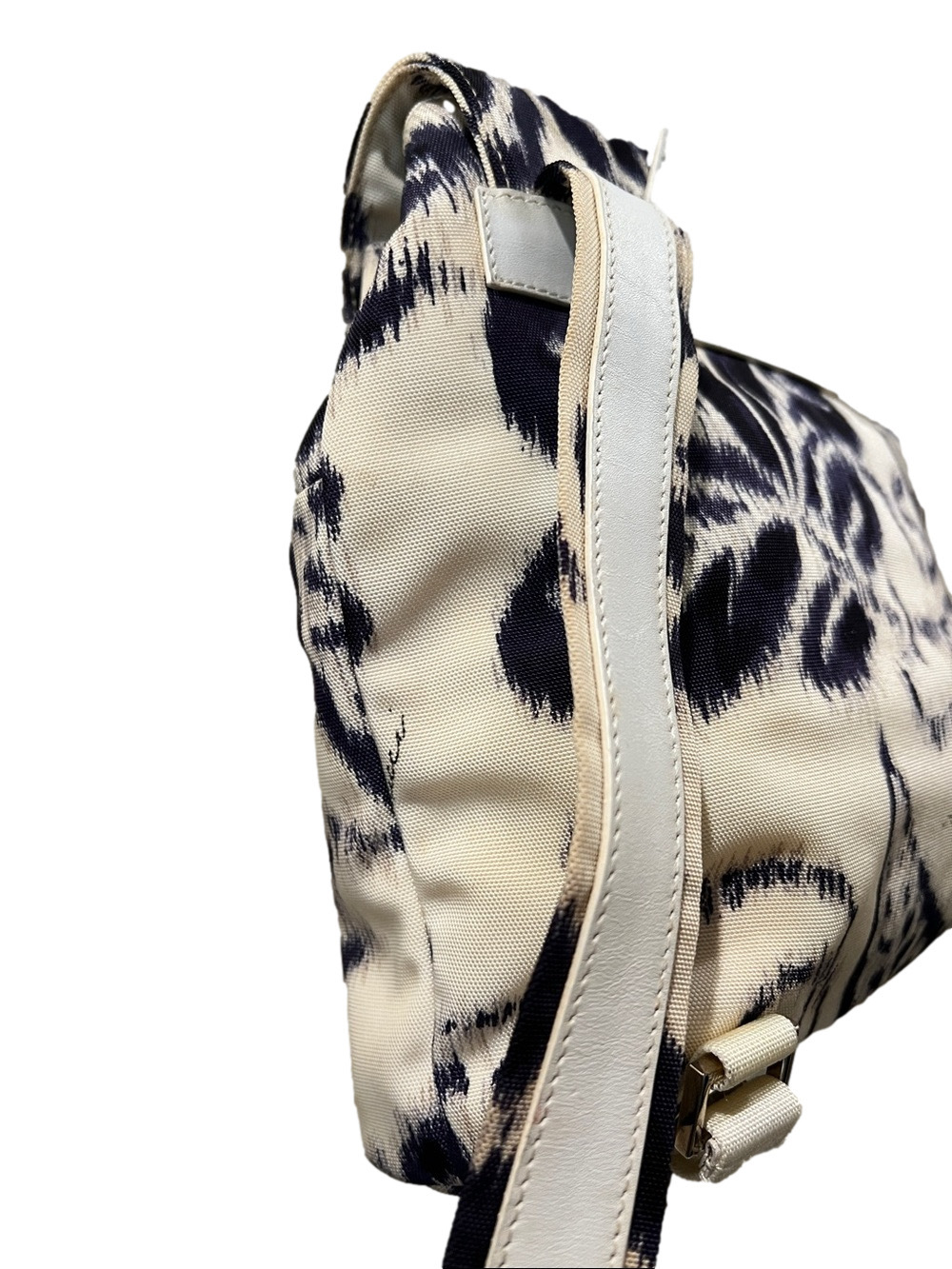 Gucci Floral Cream and Black Backpack EUC - Picture 6 of 16